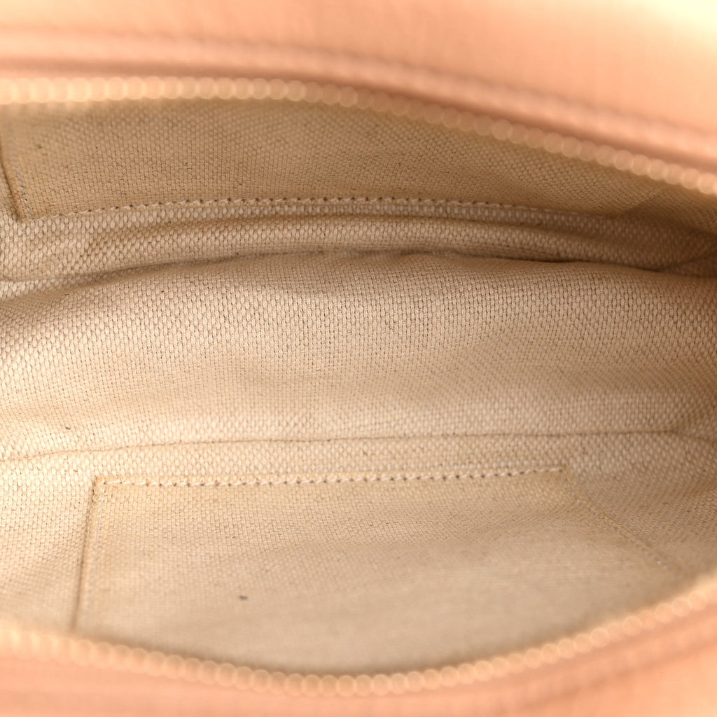 Pebbled Calfskin Small Soho Disco Bag Camelia product image 5, provided for visual reference and product detail review