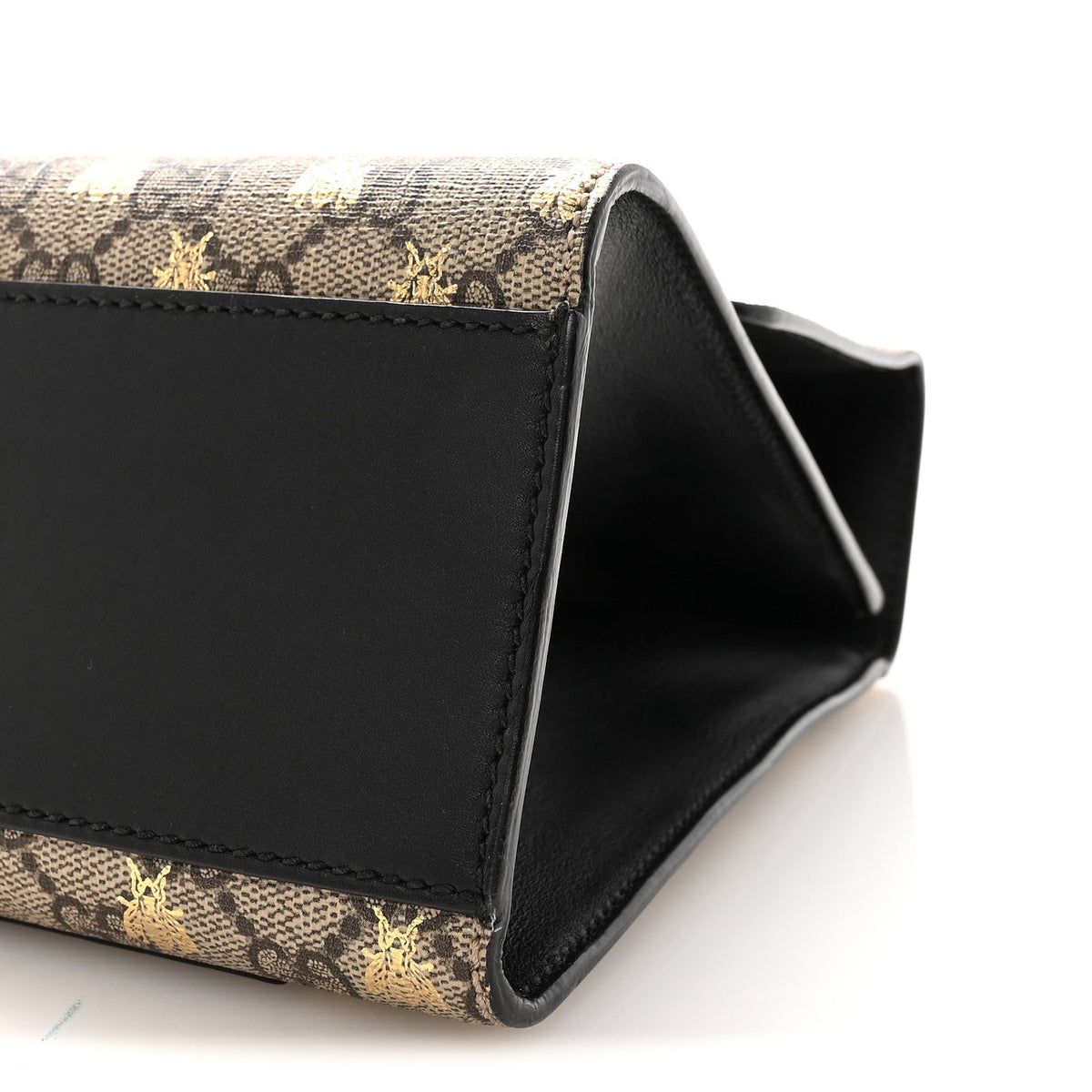 GG Supreme Monogram Bees Medium Padlock Shoulder Bag Beige Oro Black product image 10, provided for visual reference and