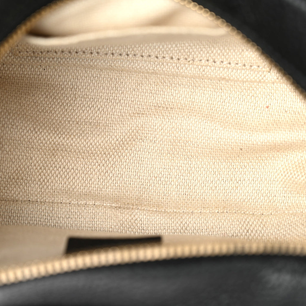 Pebbled Calfskin Small Soho Disco Bag Black product image 5, provided for visual reference and product detail review