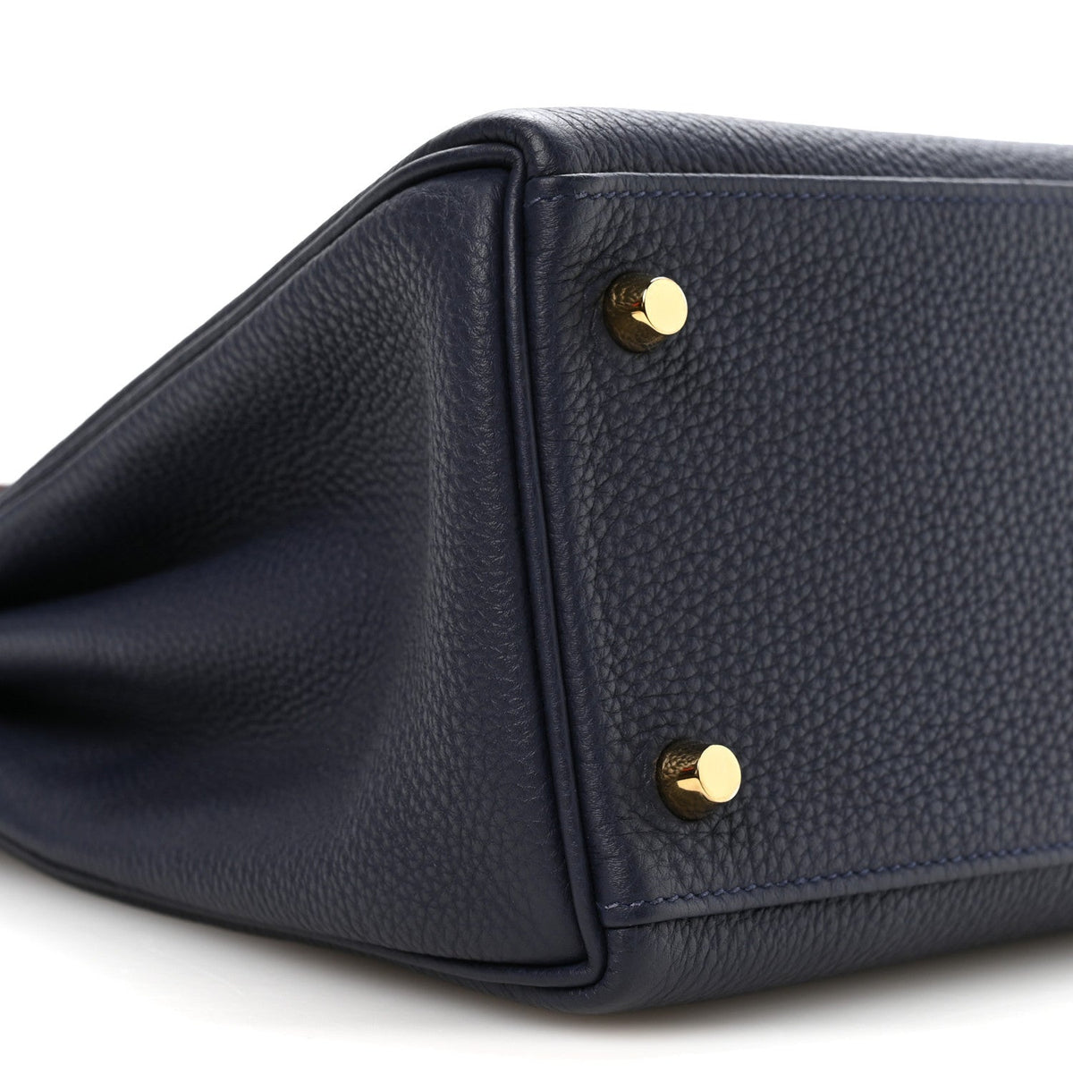 Togo Horseshoe Au Galop Kelly Retourne 28 Bleu Nuit Rouge H Fauve product image 9, provided for visual reference and product