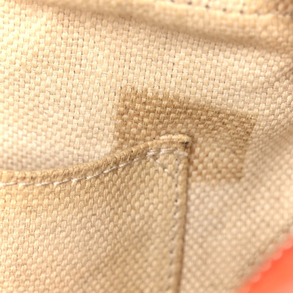 Pebbled Calfskin Small Soho Disco Bag Sun Orange product image 13, provided for visual reference and product detail review