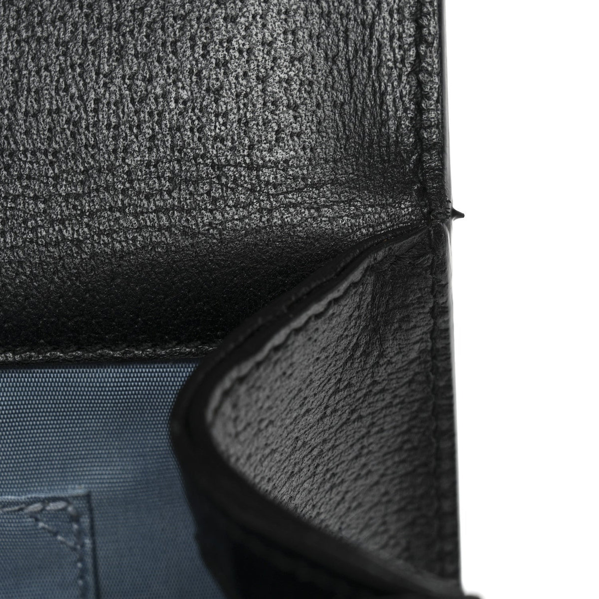 Grained Calfskin Bee Star Small Padlock Shoulder Bag Black product image 12, provided for visual reference and product