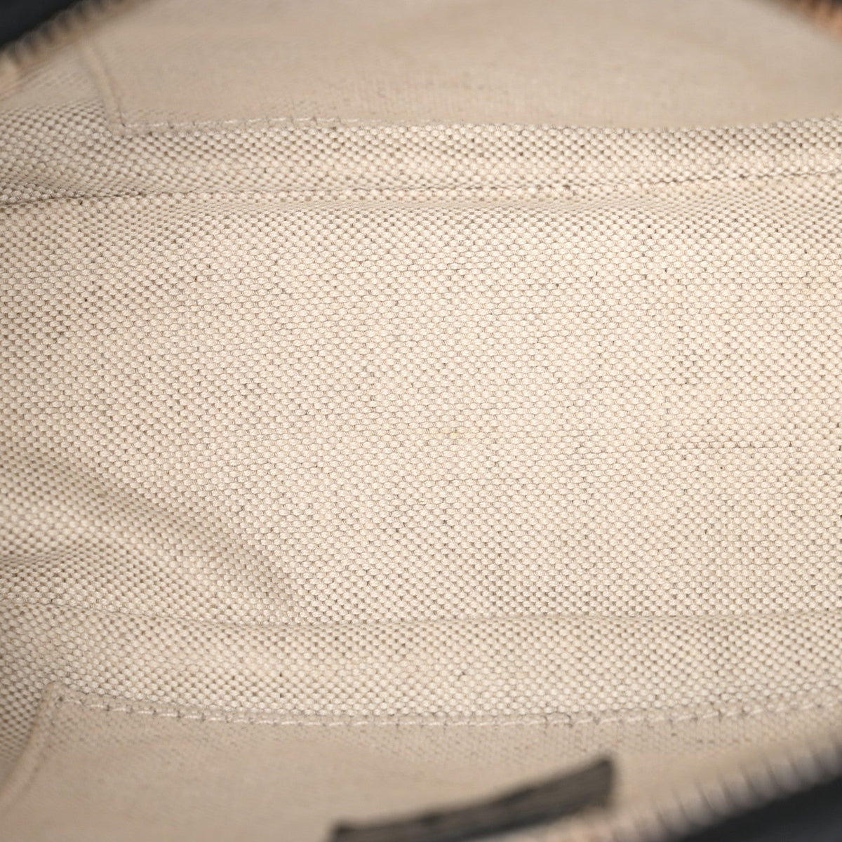 Pebbled Calfskin Small Soho Disco Bag Black product image 6, provided for visual reference and product detail review