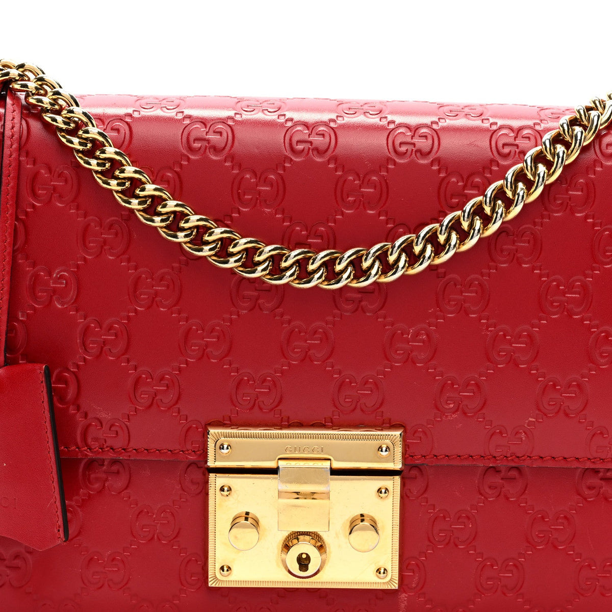 Guccissima Medium Padlock Shoulder Bag Hibiscus Red product image 8, provided for visual reference and product detail review