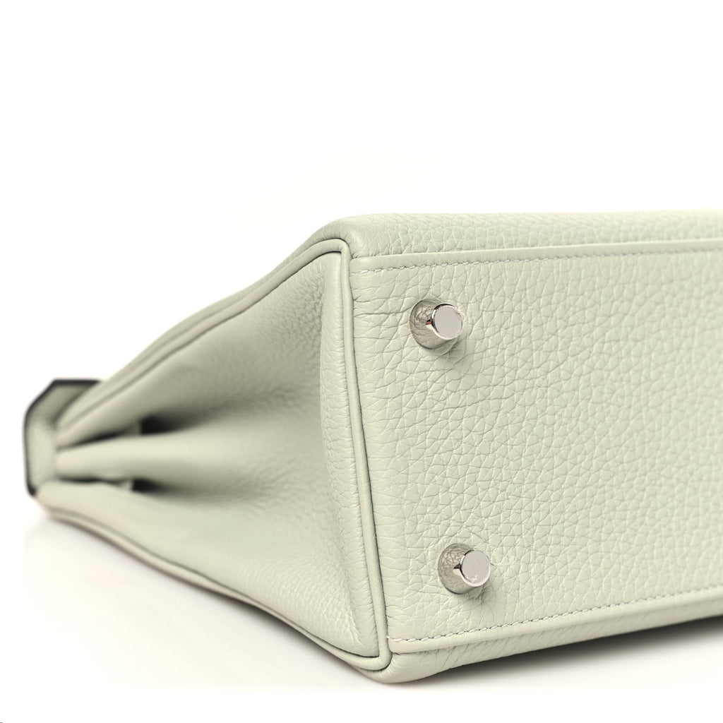 Togo Kelly Retourne 25 Gris Neve product image 9, provided for visual reference and product detail review