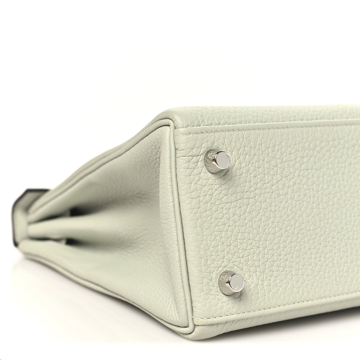 Togo Kelly Retourne 25 Gris Neve product image 9, provided for visual reference and product detail review