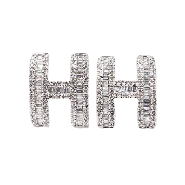 Hermes Pop Diamonds 18K Gold Earrings product image 1, provided for visual reference and product detail review