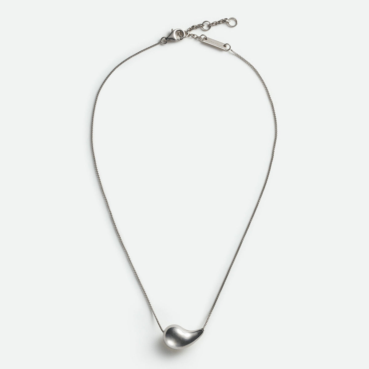 Bvlgari Drop Pendant 18K Gold Necklace product image 1, provided for visual reference and product detail review