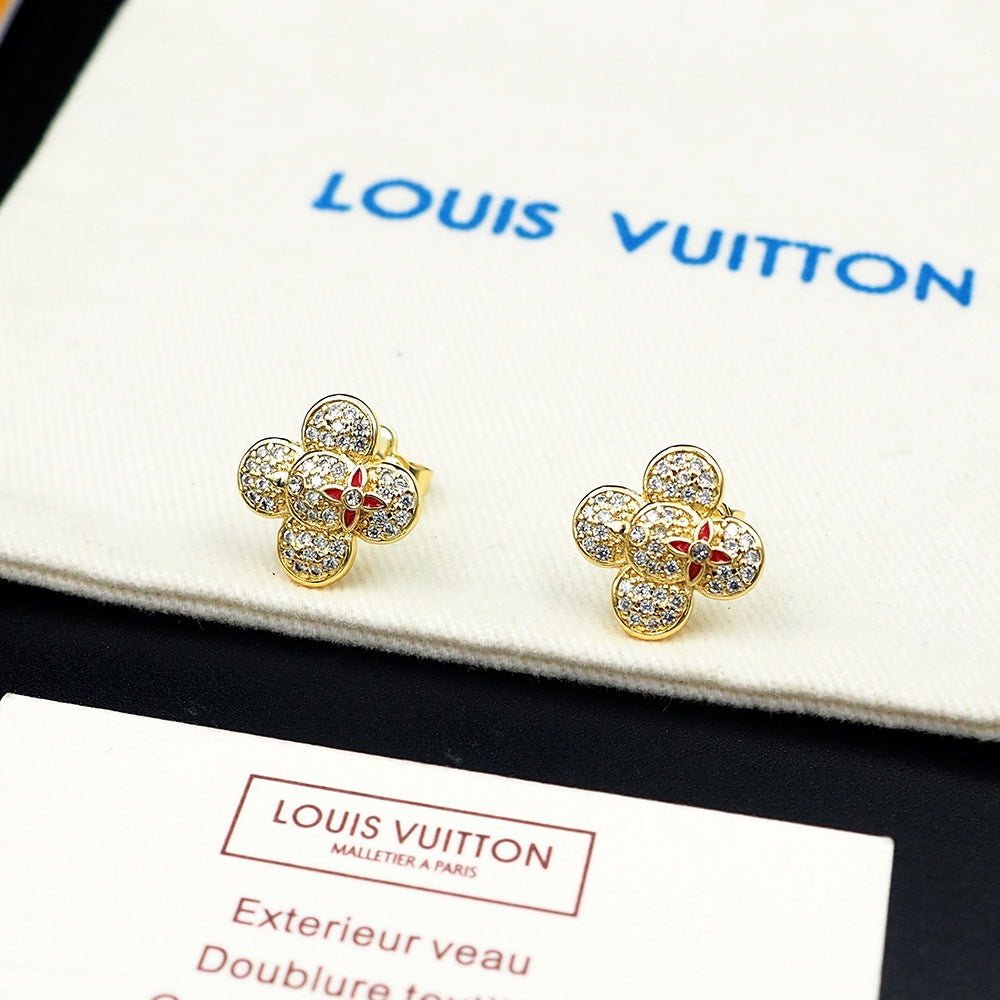 Louis Vuitton Vivienne Diamond 18K Gold Earrings product image 8, provided for visual reference and product detail review