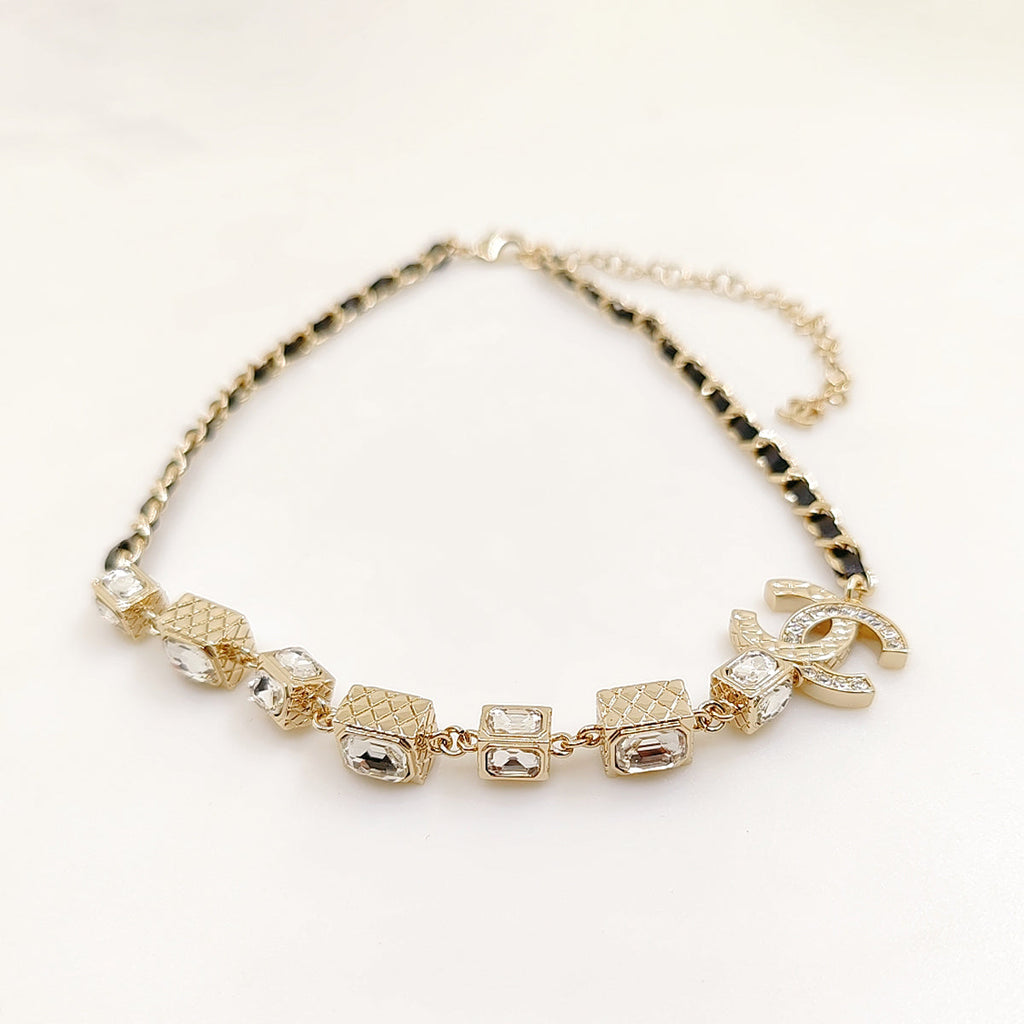 Chanel Square Crystal Choker 18K Gold Necklace product image 1, provided for visual reference and product detail review