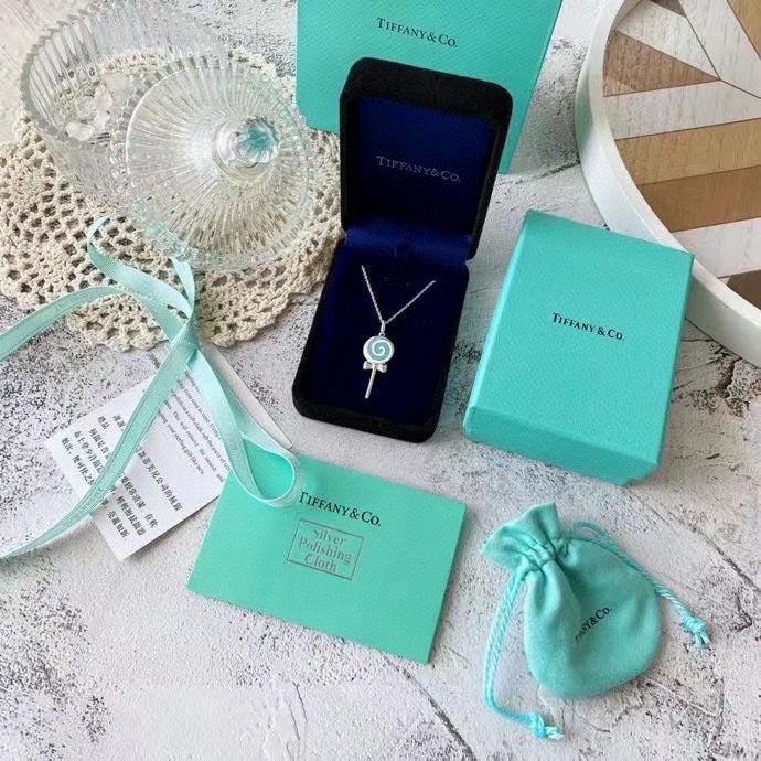 Tiffany Lollipop Charm Chain 18K Gold Necklace product image 6, provided for visual reference and product detail review