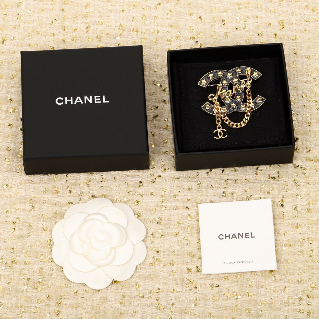 Chanel Black Chain 18K Gold Brooch product image 3, provided for visual reference and product detail review