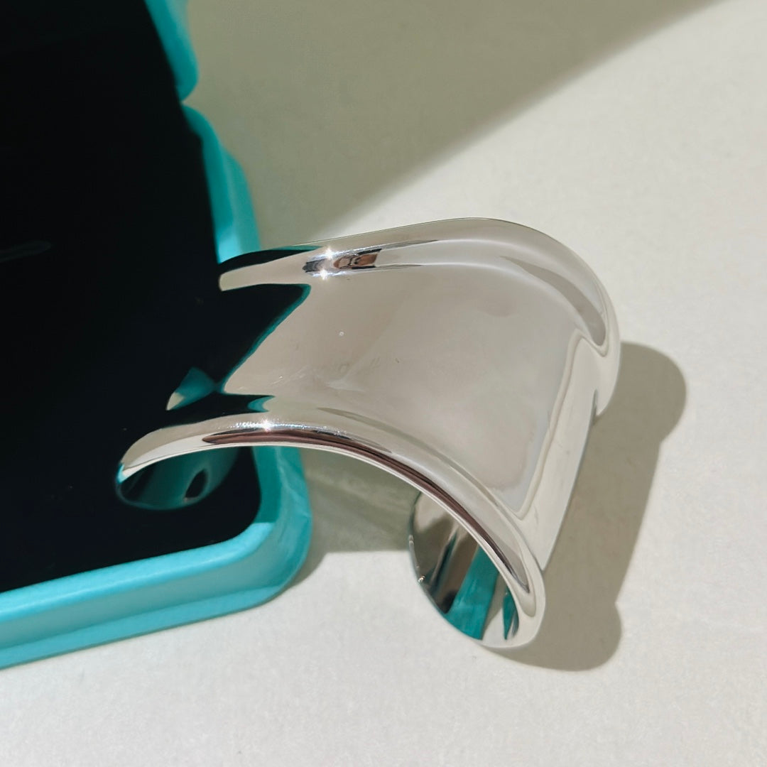 Elsa Peretti Medium Bone Cuff Bracelet product image 7, provided for visual reference and product detail review