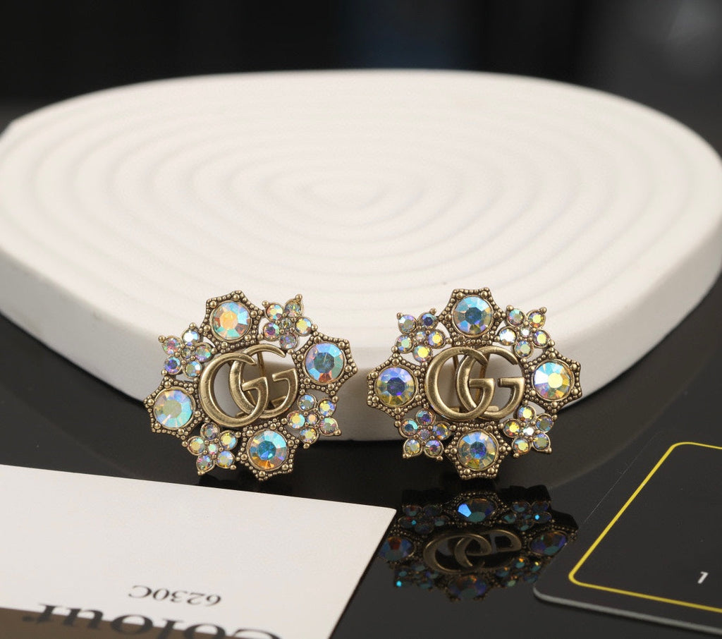 Gucci Double Blue Flowers 18K Gold Earrings product image 2, provided for visual reference and product detail review