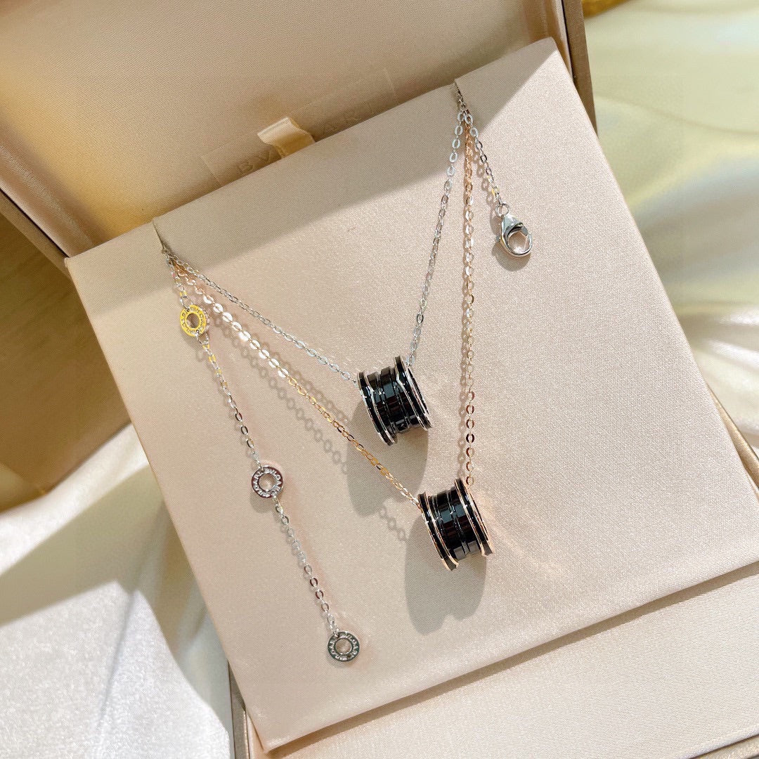B.zero1 Black Ceramic 18K Gold Necklace product image 4, provided for visual reference and product detail review