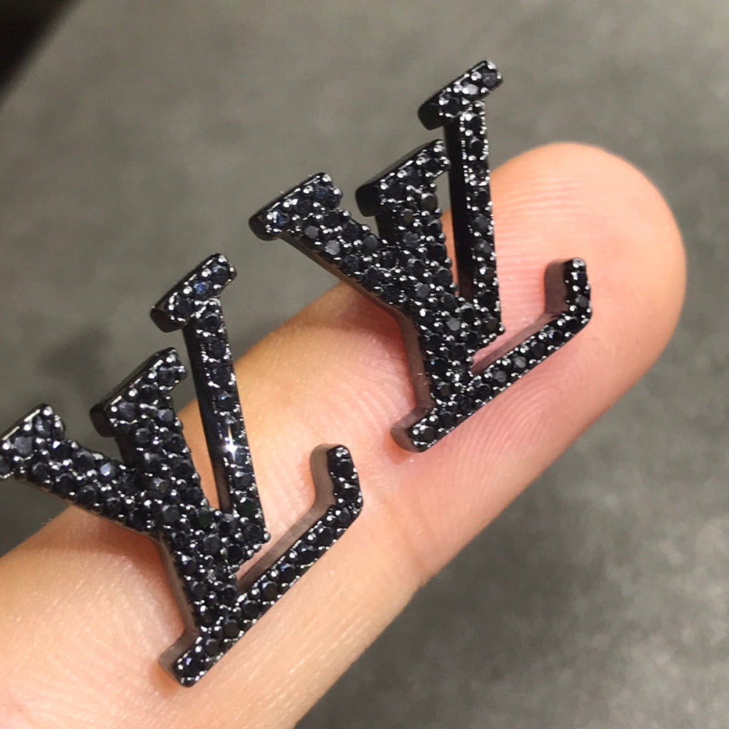 Louis Vuitton Iconic Black Crystal Stud 18K Gold Earrings product image 2, provided for visual reference and product detail