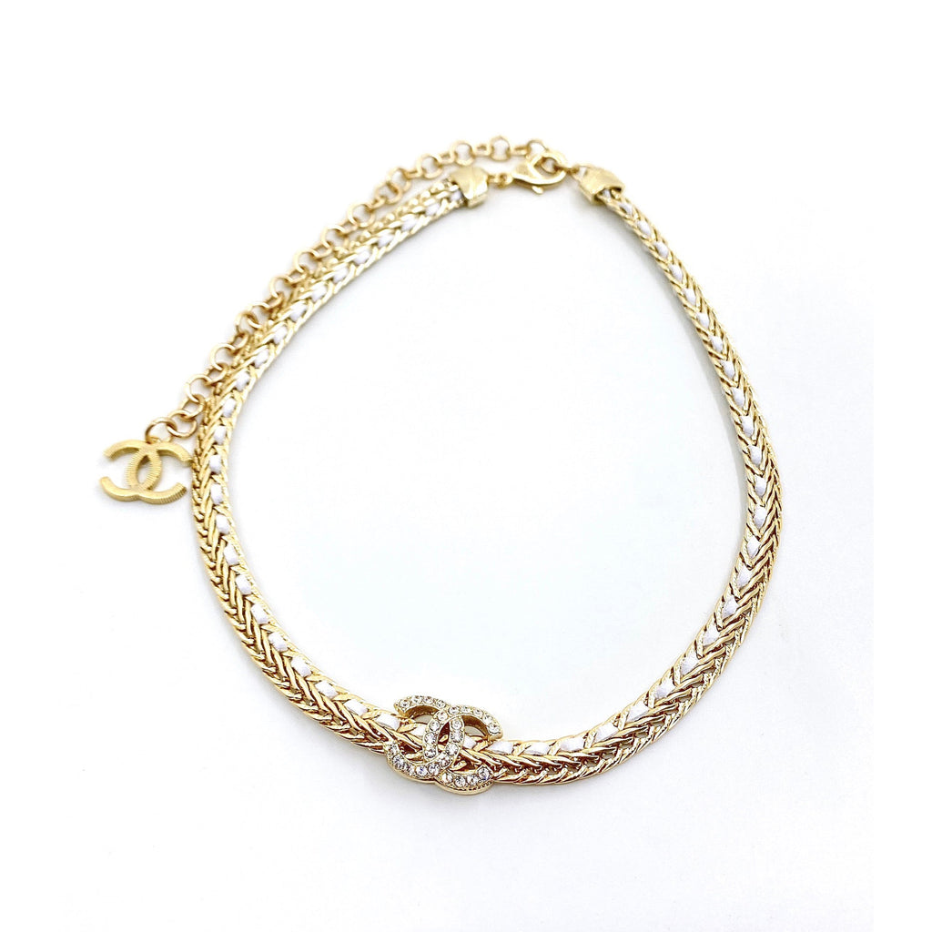 Chanel Diamonds Choker 18K Gold Necklace product image 1, provided for visual reference and product detail review