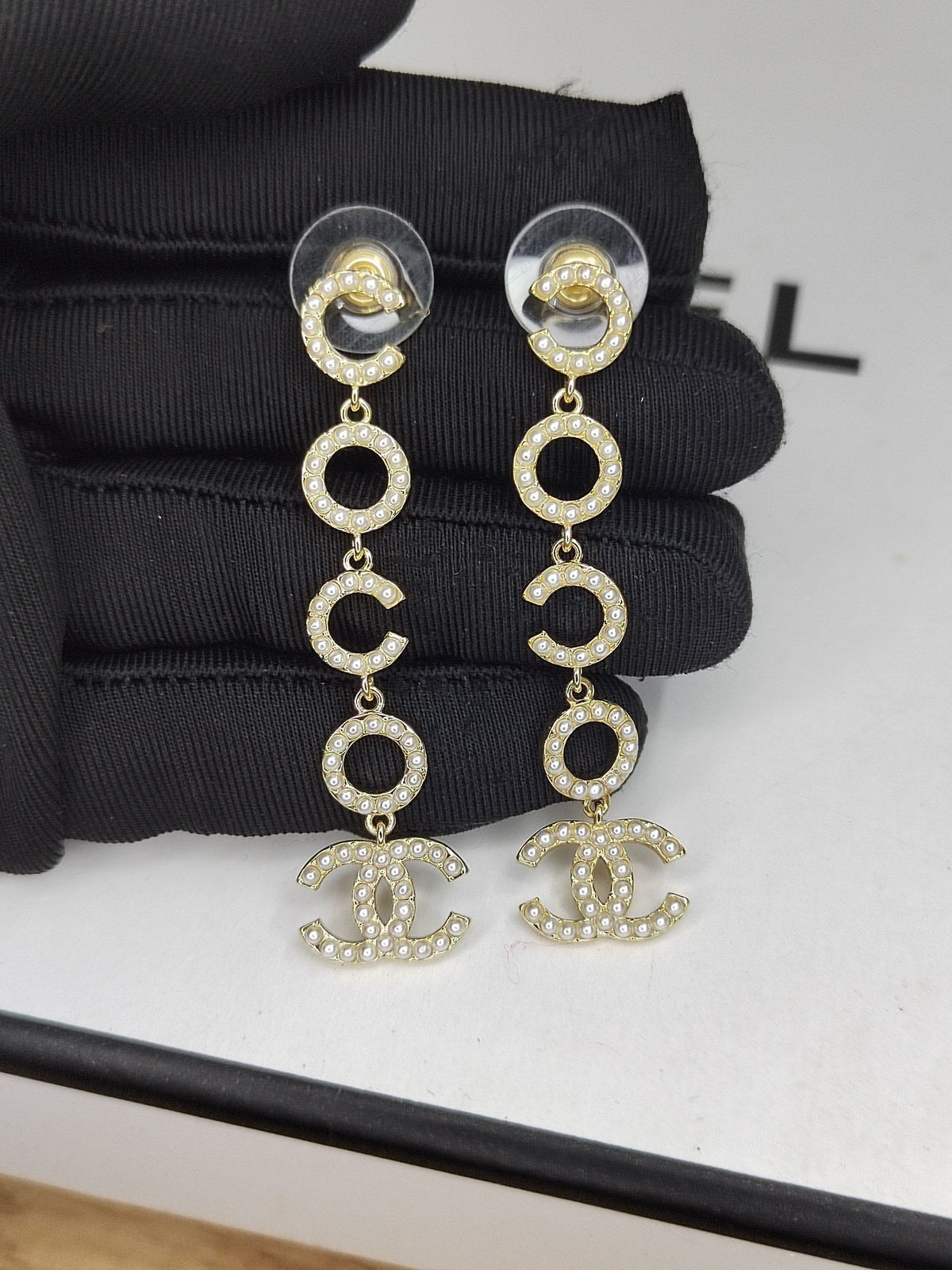 Chanel Pearl Pendant 18K Gold Earrings product image 3, provided for visual reference and product detail review