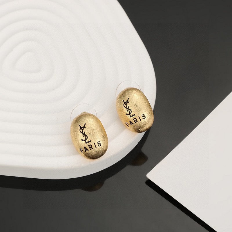 YSL Gold 18K Gold Earrings product image 3, provided for visual reference and product detail review