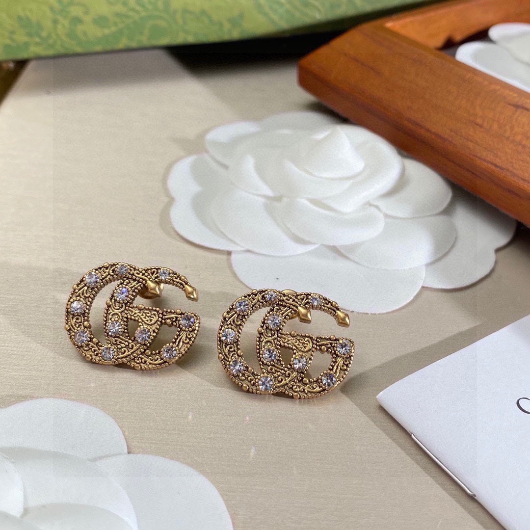Gucci Double Crystals 18K Gold Earrings product image 7, provided for visual reference and product detail review