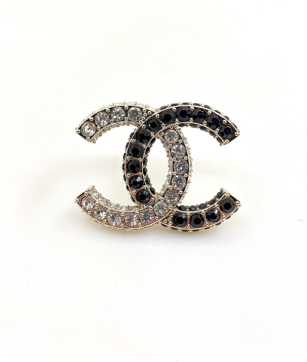 Chanel Black & White Crystals 18K Gold Brooch product image 4, provided for visual reference and product detail review
