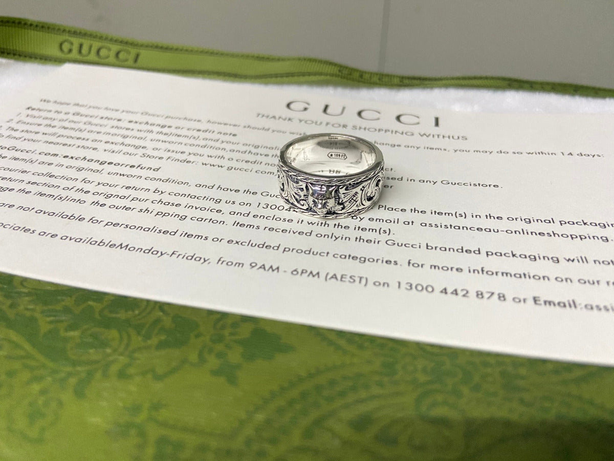 Double Gucci Feline Head Ring product image 5, provided for visual reference and product detail review