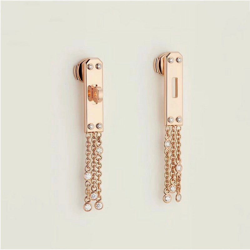 Hermes Diamond Kelly Gavroche 18K Gold Earrings product image 1, provided for visual reference and product detail review