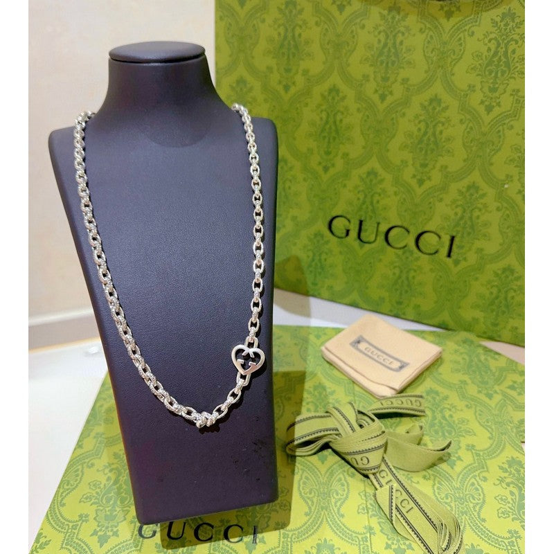 Gucci Double Classic Chain 18K Gold Necklace product image 3, provided for visual reference and product detail review