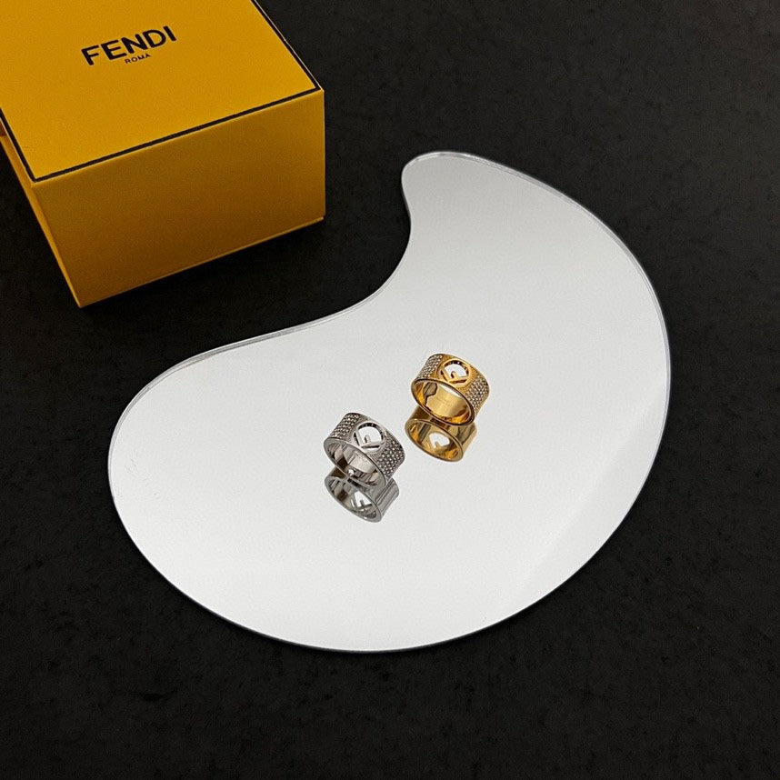 Fendi Is Wide 18K Gold Ring product image 2, provided for visual reference and product detail review