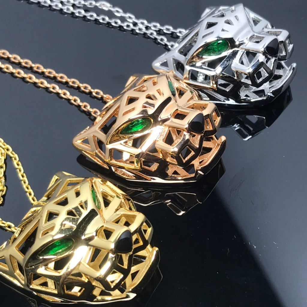 Panth ̈ ̈re De 18K Gold Necklace product image 4, provided for visual reference and product detail review