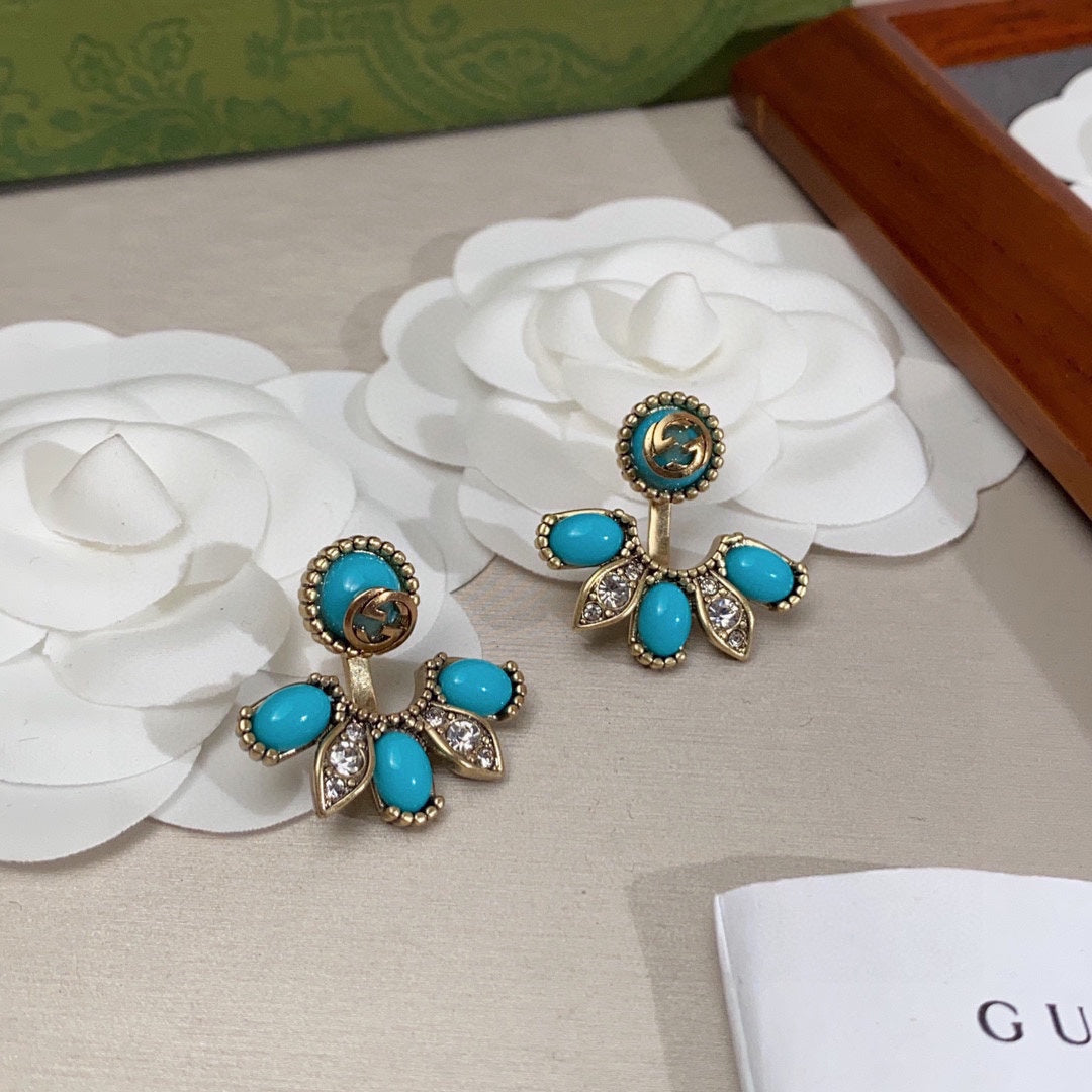 Gucci Double Blue Flowers 18K Gold Earrings product image 8, provided for visual reference and product detail review