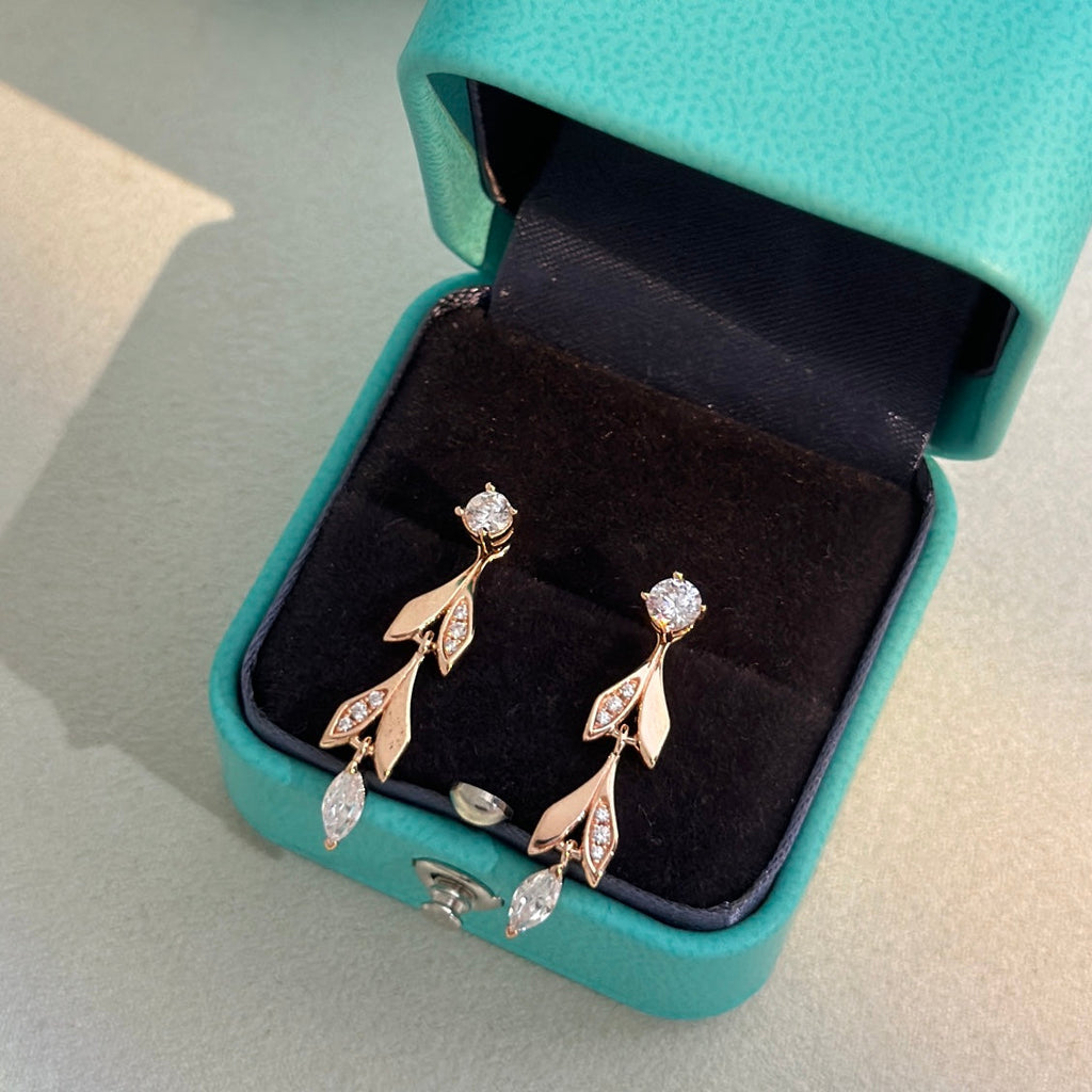 Tiffany Victoria Vine Convertible Drop 18K Gold Earrings product image 9, provided for visual reference and product detail