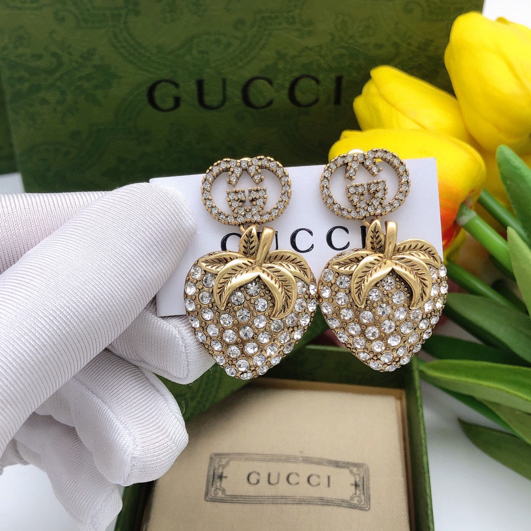 Gucci Double Crystal Strawberry Pendant 18K Gold Earrings product image 2, provided for visual reference and product detail