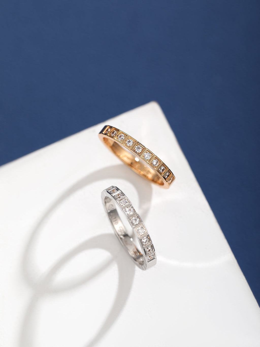 Ice Cube Diamonds 18K Gold Ring product image 4, provided for visual reference and product detail review