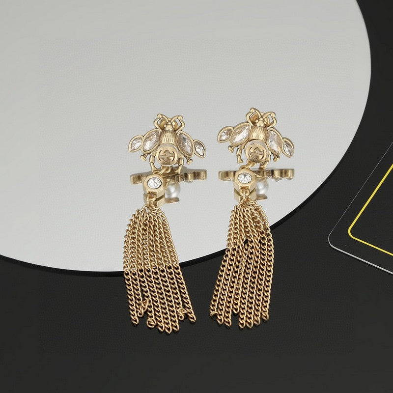 Gucci Double Bee Tassel Crystal 18K Gold Earrings product image 2, provided for visual reference and product detail review