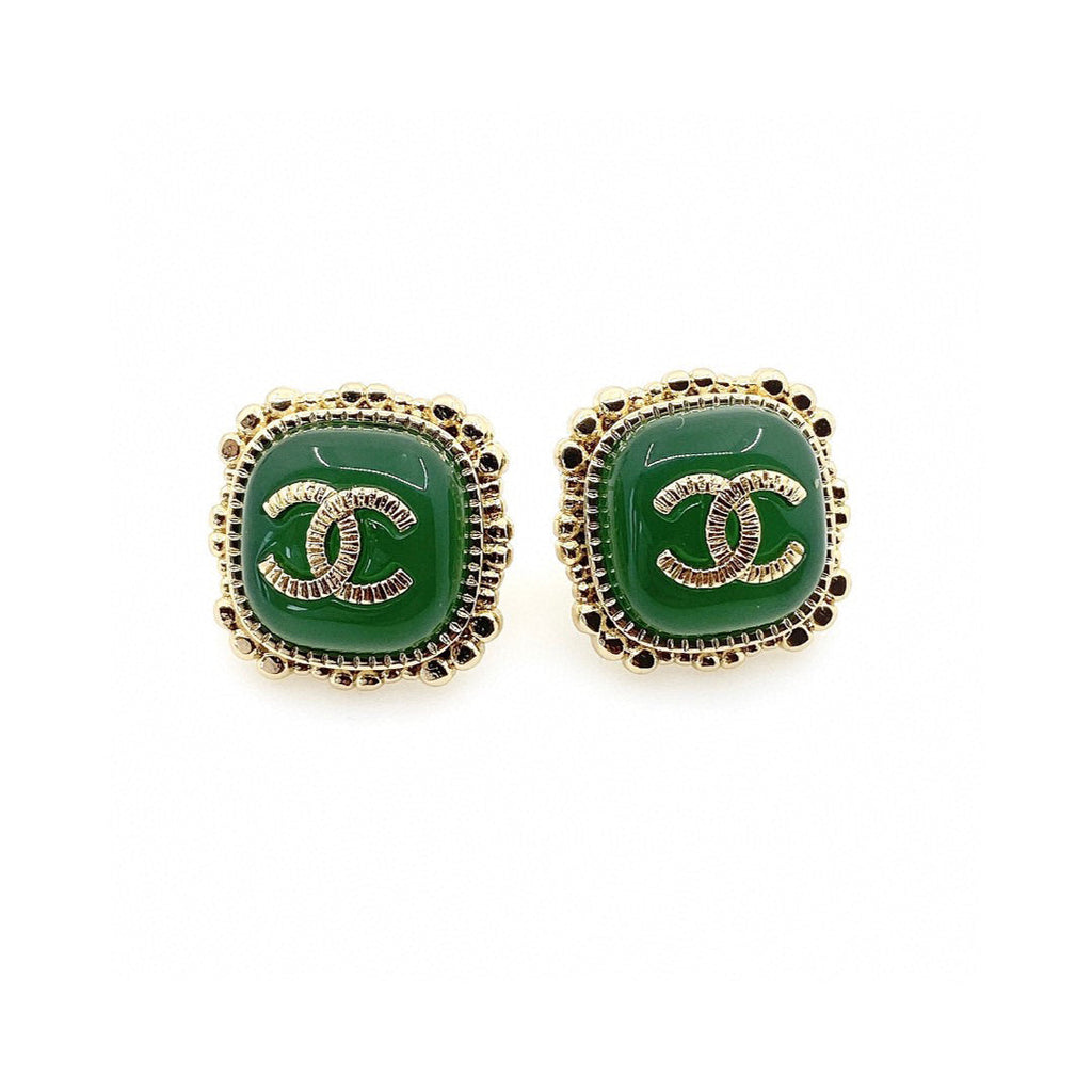 Chanel Green Square 18K Gold Earrings product image 1, provided for visual reference and product detail review