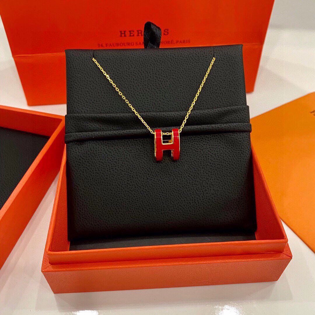 Hermes Mini Pop Red 18K Gold Necklace product image 3, provided for visual reference and product detail review