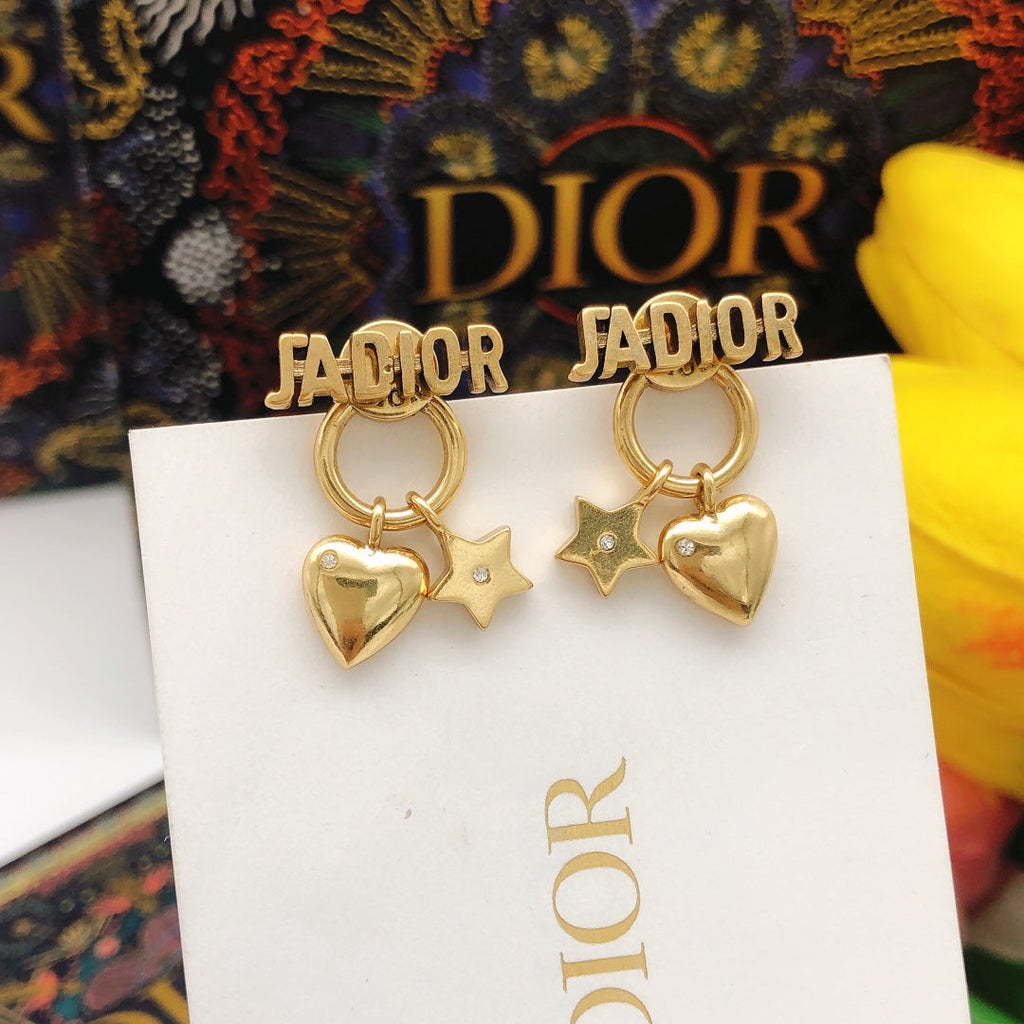Dior J'Adior Star 18K Gold Earrings product image 4, provided for visual reference and product detail review
