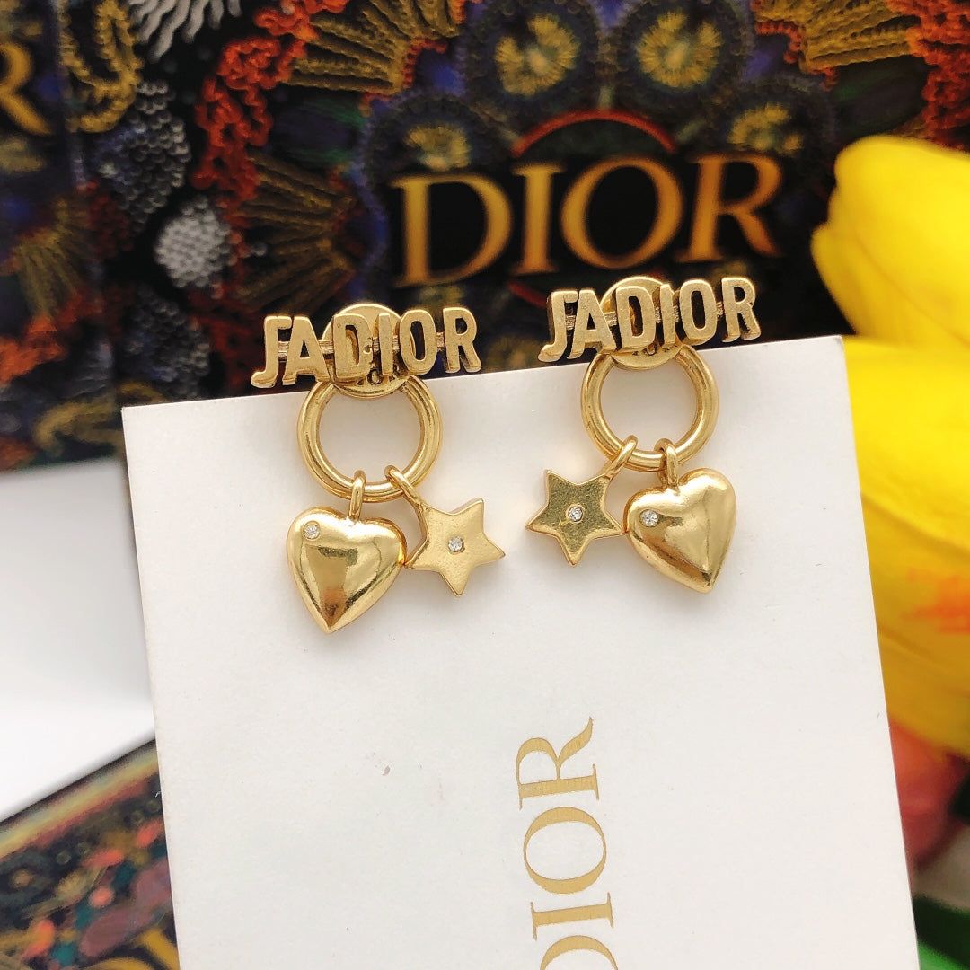 Dior J'Adior Star 18K Gold Earrings product image 4, provided for visual reference and product detail review