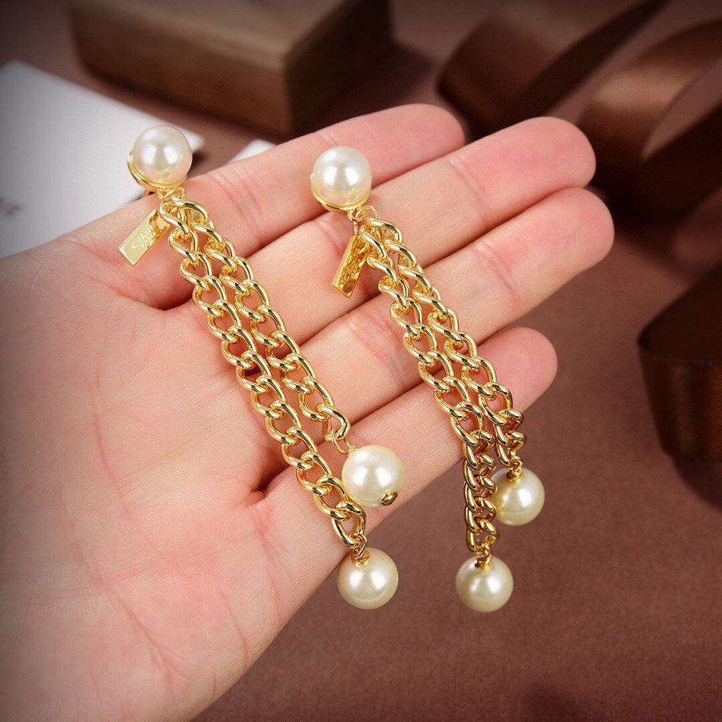 Celine Pearls Long 18K Gold Earrings product image 2, provided for visual reference and product detail review