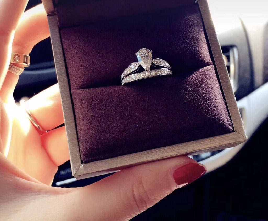 Josephine Engagement 18K Gold Ring product image 2, provided for visual reference and product detail review