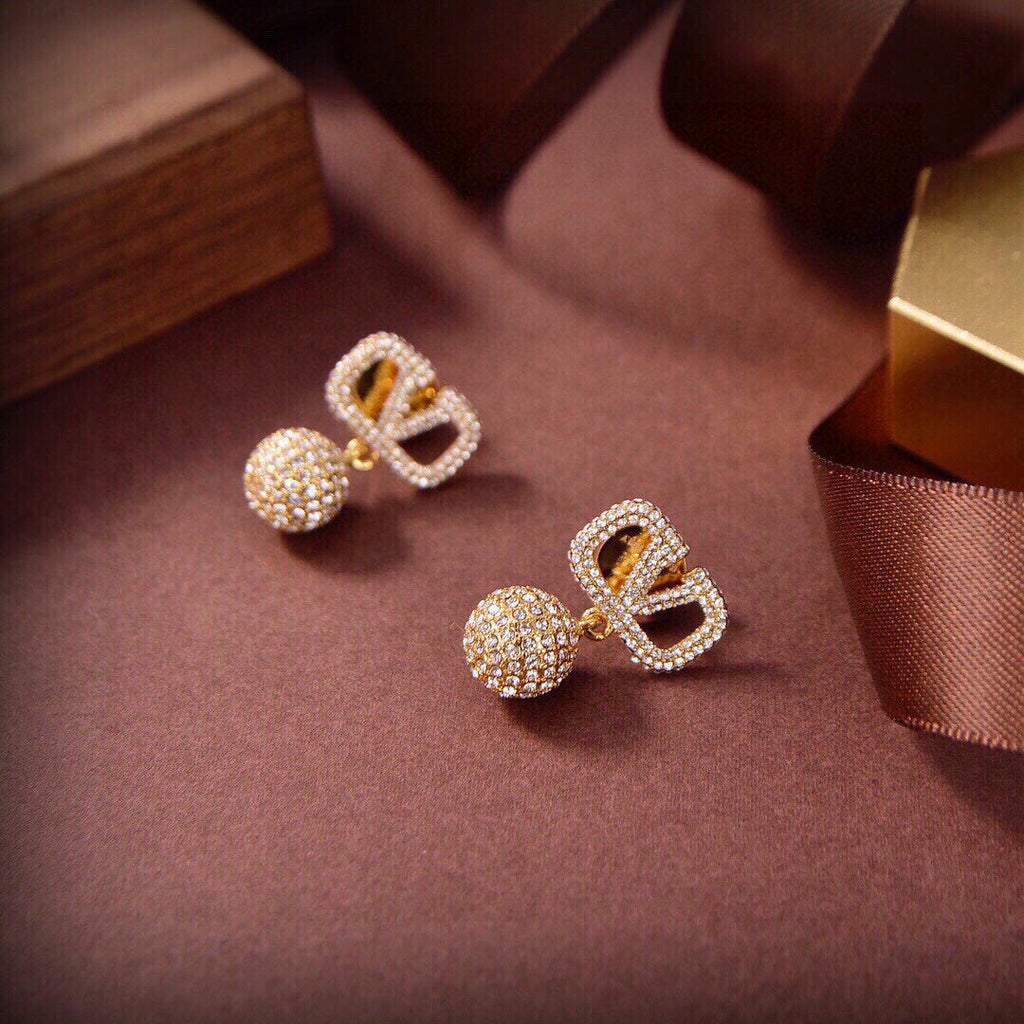 Valentino Diamonds 18K Gold Earrings product image 2, provided for visual reference and product detail review