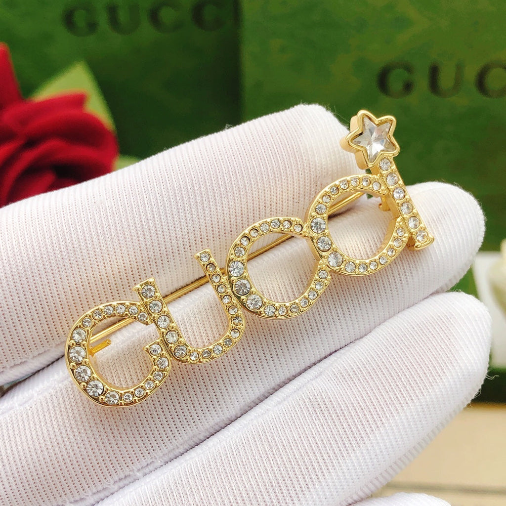 Gucci Double Diamonds 18K Gold Brooch product image 2, provided for visual reference and product detail review