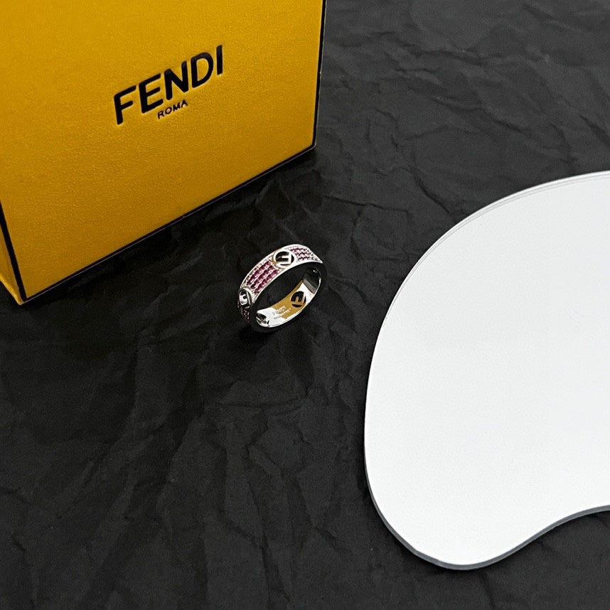 Fendi Is 18K Gold Ring product image 9, provided for visual reference and product detail review