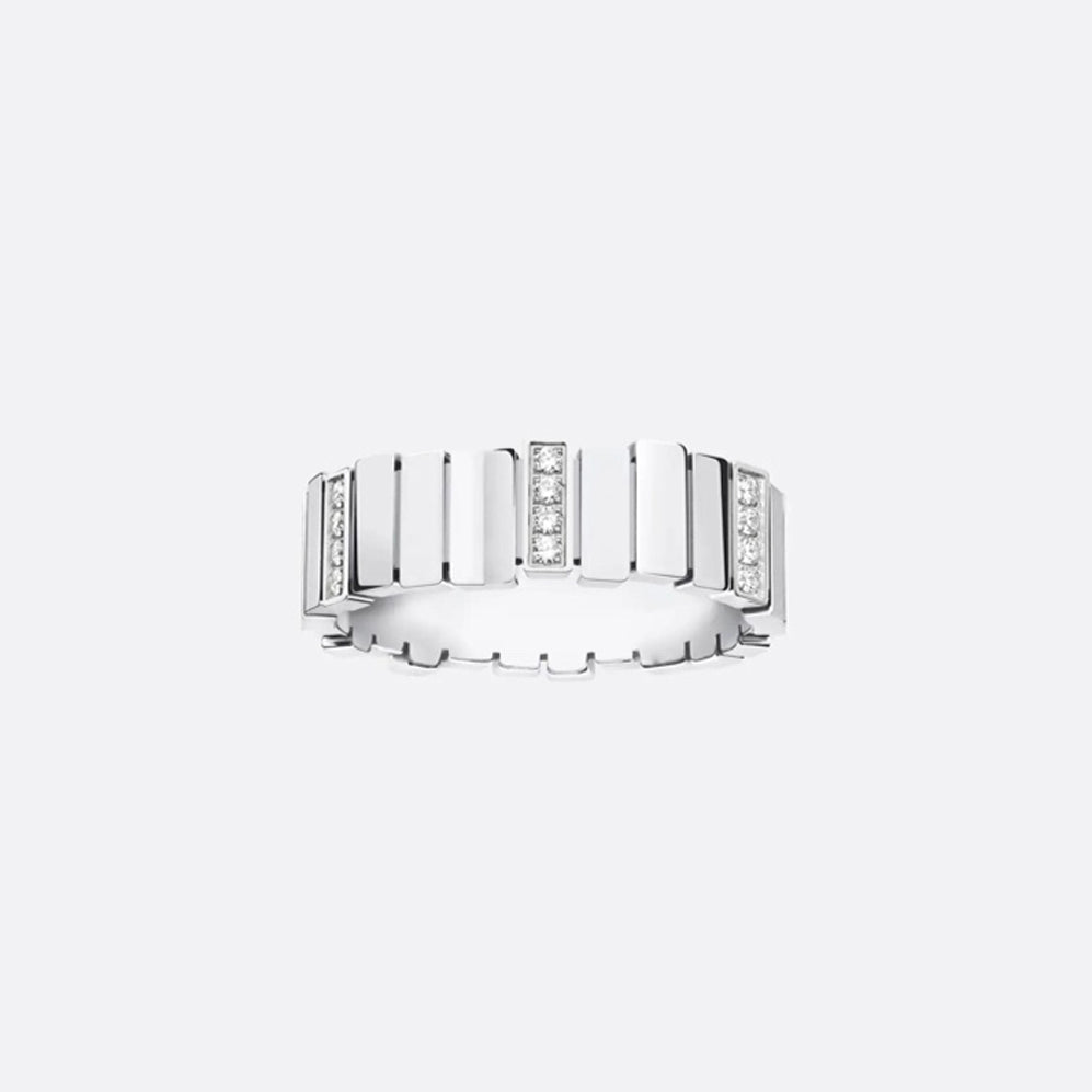 Dior Gem Diamond 18K Gold Ring product image 1, provided for visual reference and product detail review