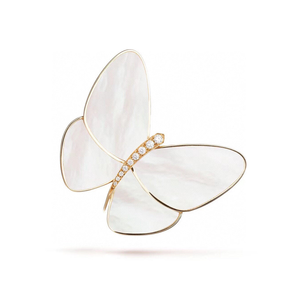 Butterfly 18K Gold Brooch product image 1, provided for visual reference and product detail review
