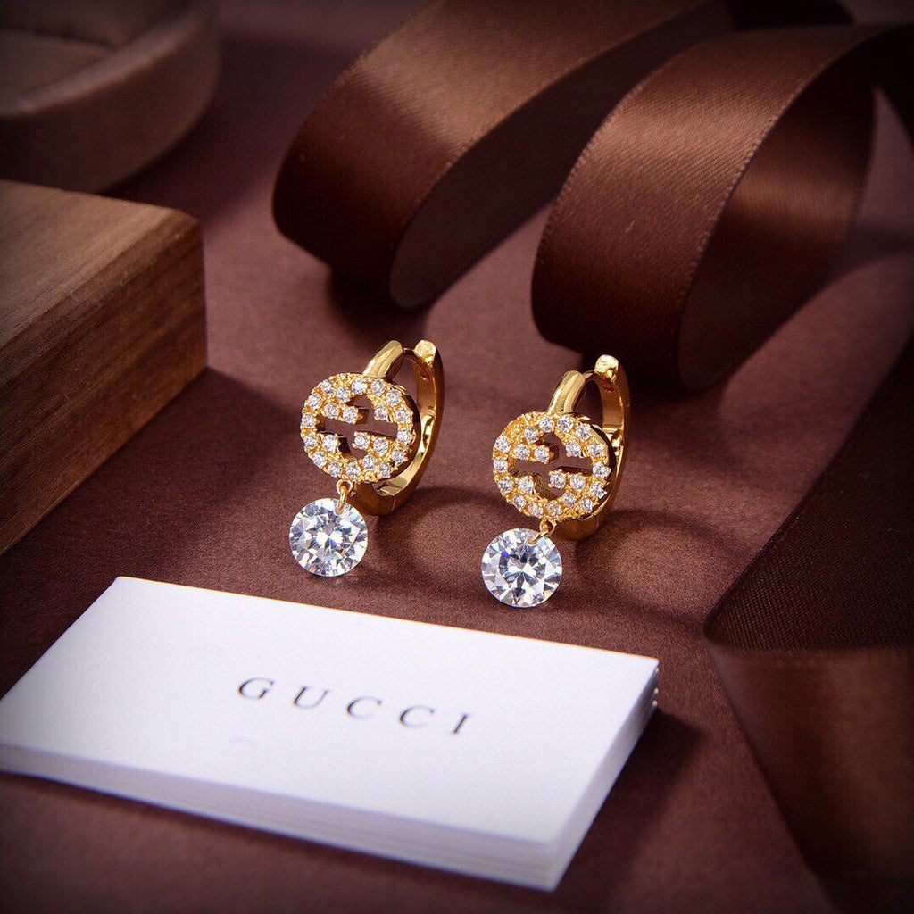 Gucci Double Interlocking Gucci Diamond 18K Gold Earrings product image 2, provided for visual reference and product detail