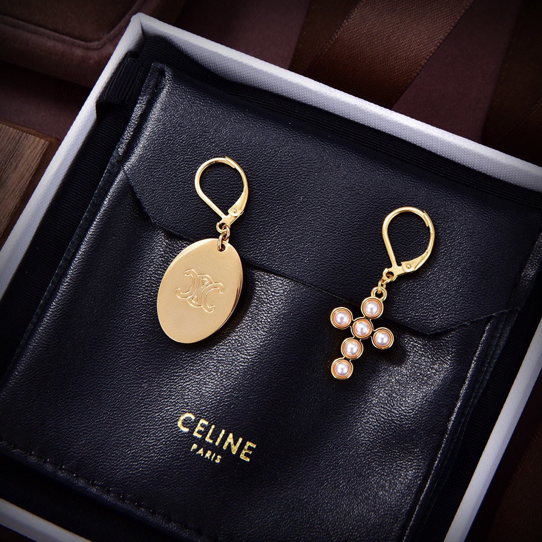 Celine Precious 18K Gold Earrings product image 4, provided for visual reference and product detail review