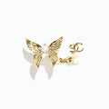 Chanel Butterfly Open 18K Gold Ring product image 1, provided for visual reference and product detail review