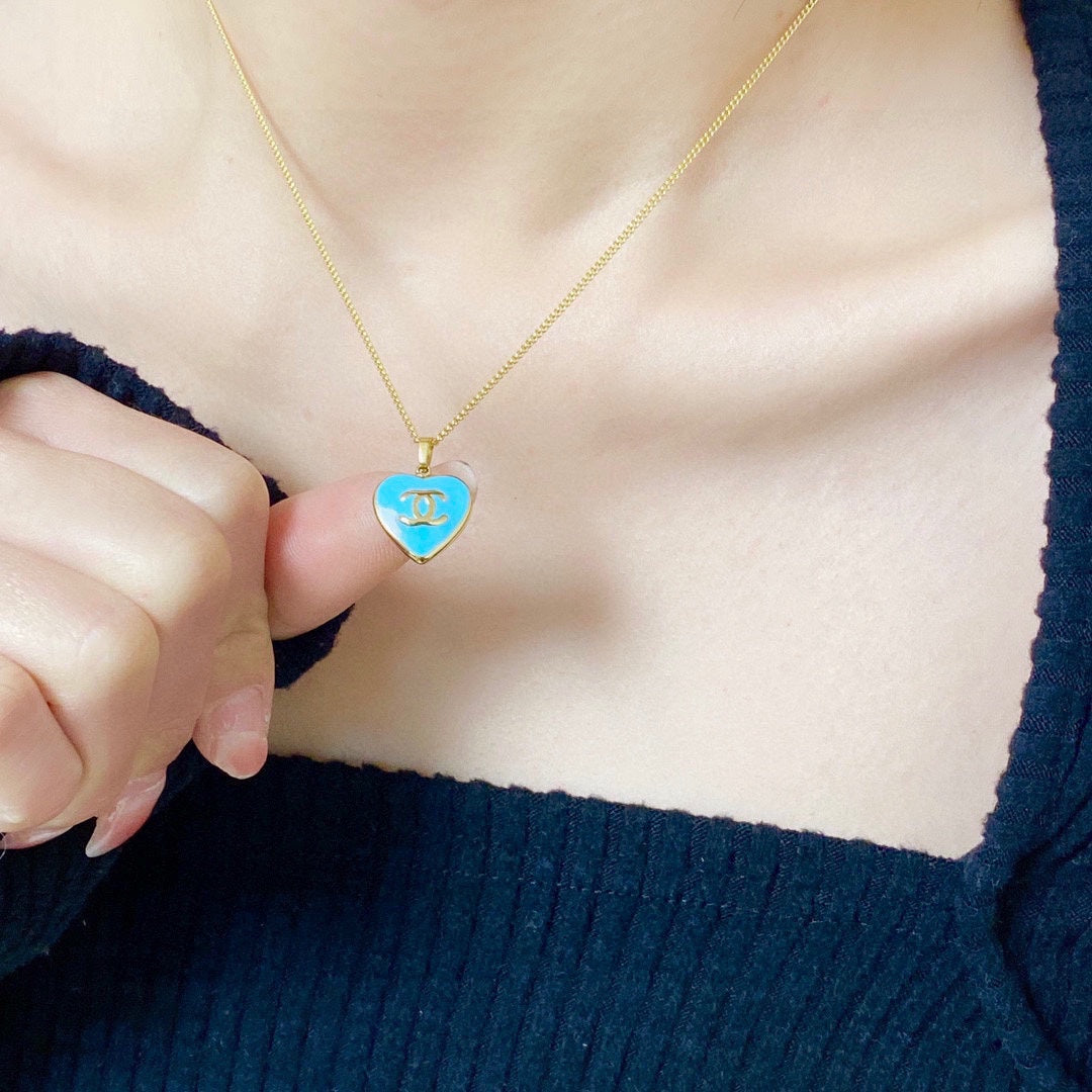 Chanel Blue Heart 18K Gold Necklace product image 5, provided for visual reference and product detail review